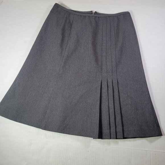 Nanette Lepore Professional Gray A-Line Skirt With Pleated Accent Size 4 - Picture 1 of 6